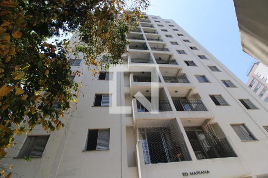 Fachada de apartamento para alugar com 3 quartos, 75m² em Vila Sofia, São Paulo