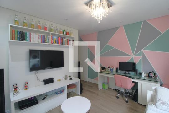 Quarto 2 de casa para alugar com 3 quartos, 250m² em Jardim Consorcio, São Paulo