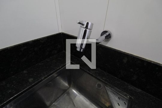 Área de Serviço de apartamento para alugar com 3 quartos, 127m² em Granada, Uberlândia