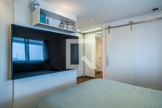 Suíte de apartamento à venda com 1 quarto, 77m² em Cerqueira César, São Paulo