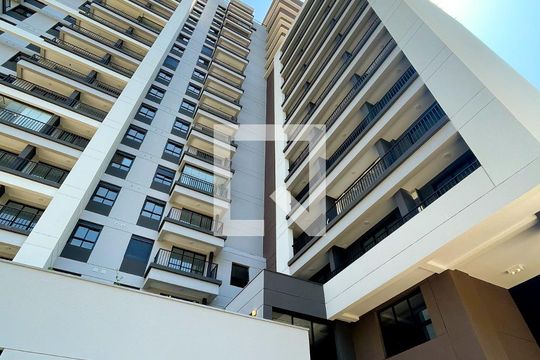 Fachada de kitnet/studio para alugar com 1 quarto, 24m² em Pinheiros, São Paulo