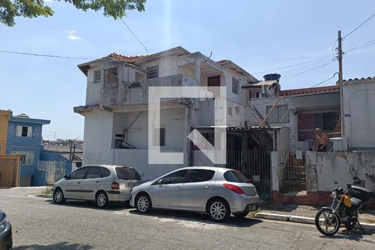 Fachada da casa de casa à venda com 4 quartos, 303m² em Parque São Lucas, São Paulo