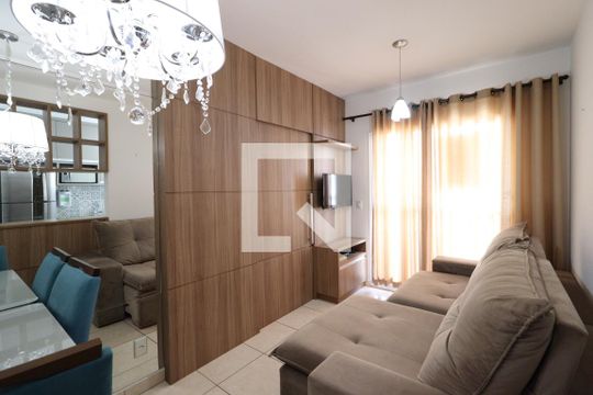 Apartamento para alugar com 2 quartos, 70m² em Patrimônio, Uberlândia