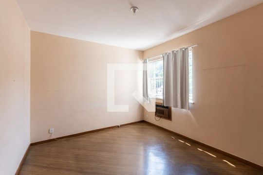 Sala de apartamento para alugar com 1 quarto, 52m² em Vila Isabel, Rio de Janeiro