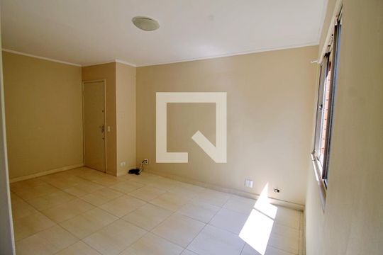 Sala de apartamento para alugar com 2 quartos, 44m² em Jardim Catanduva, São Paulo