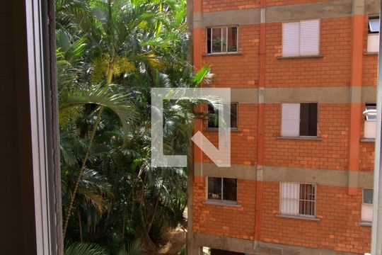 Vista do Quarto 1 de apartamento para alugar com 2 quartos, 44m² em Jardim Catanduva, São Paulo