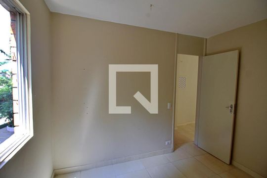 Quarto 1 de apartamento para alugar com 2 quartos, 44m² em Jardim Catanduva, São Paulo