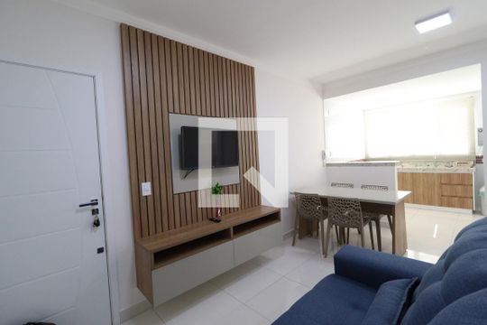 Sala de apartamento para alugar com 2 quartos, 50m² em Pampulha, Uberlândia