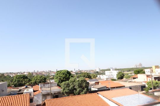 Quarto 2 de apartamento para alugar com 2 quartos, 50m² em Pampulha, Uberlândia
