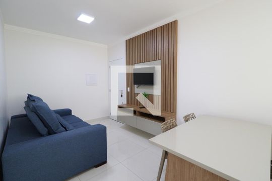 Sala de apartamento para alugar com 2 quartos, 50m² em Pampulha, Uberlândia