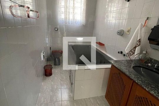 Casa à venda com 3 quartos, 193m² em Jardim Santo Alberto, Santo André