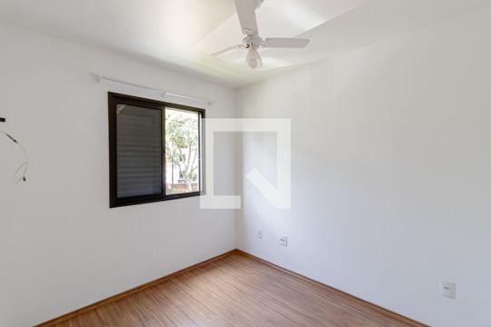 Quarto 2 de apartamento para alugar com 3 quartos, 73m² em Jardim Santa Cruz (sacoma), São Paulo