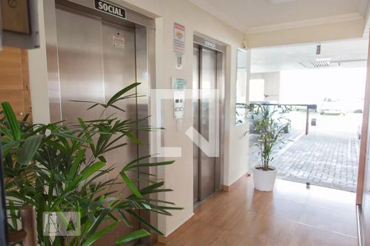 Área Comum - Elevadores de apartamento para alugar com 3 quartos, 65m² em Tatuapé, São Paulo