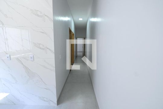 corredor de casa para alugar com 2 quartos, 70m² em Residencial Recanto do Bosque, Goiânia