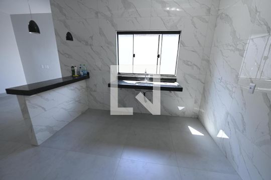 Cozinha de casa para alugar com 2 quartos, 70m² em Residencial Recanto do Bosque, Goiânia