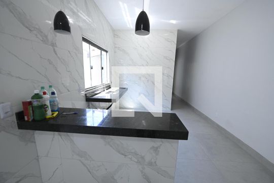 Cozinha de casa para alugar com 2 quartos, 70m² em Residencial Recanto do Bosque, Goiânia
