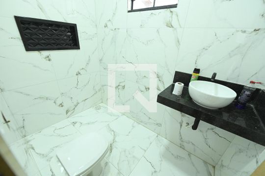 BAANHEIRO 1 de casa para alugar com 2 quartos, 70m² em Residencial Recanto do Bosque, Goiânia