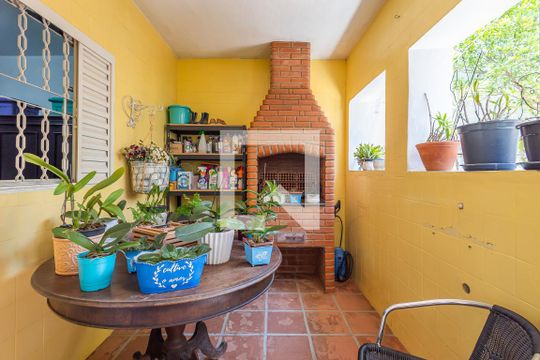 Área de Serviço de casa à venda com 3 quartos, 222m² em Jardim America, São Paulo