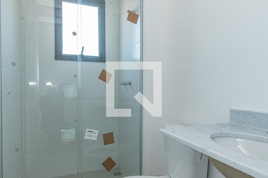 Banheiro do Quarto 1  de apartamento para alugar com 2 quartos, 59m² em Nova Campinas, Campinas