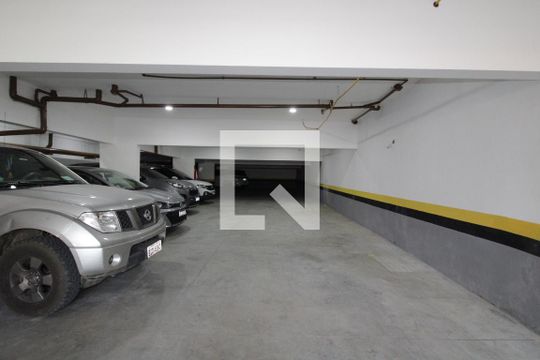 estacionamento/vagas de apartamento à venda com 3 quartos, 64m² em Vila Guilhermina, São Paulo