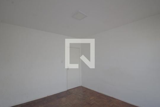 Quarto 2 de apartamento à venda com 3 quartos, 80m² em Rio Branco, Canoas