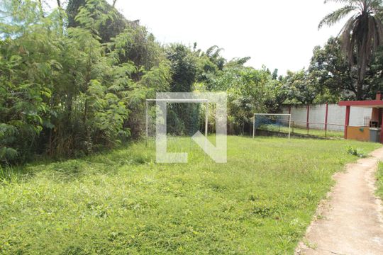 Quintal de apartamento à venda com 2 quartos, 51m² em São Francisco, Belo Horizonte