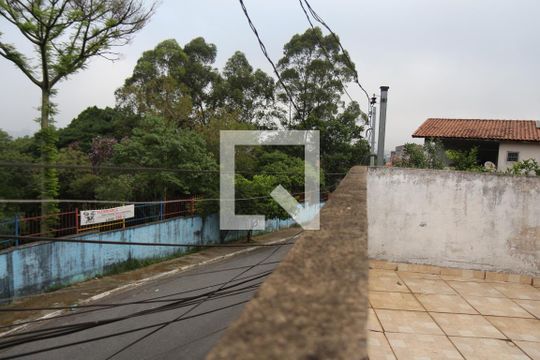 Vista da Rua de casa para alugar com 3 quartos, 270m² em Jardim Santa Adélia, São Paulo
