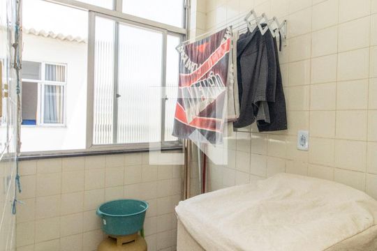 Área de Serviço de apartamento à venda com 3 quartos, 81m² em Olaria, Rio de Janeiro