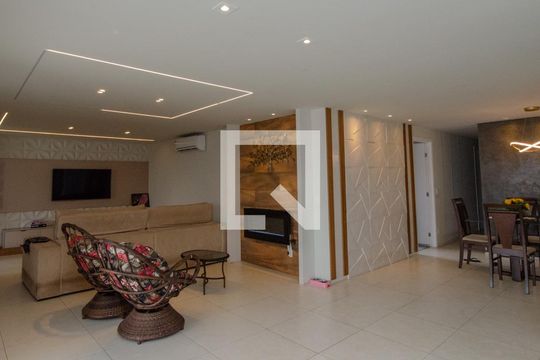 Apartamento para alugar com 3 quartos, 186m² em Recreio dos Bandeirantes, Rio de Janeiro