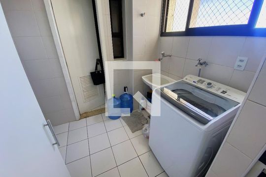 Área de Serviço de apartamento para alugar com 3 quartos, 106m² em Horto Florestal, Salvador