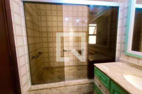 Suíte 2 banheiro de apartamento à venda com 4 quartos, 237m² em Ipanema, Rio de Janeiro