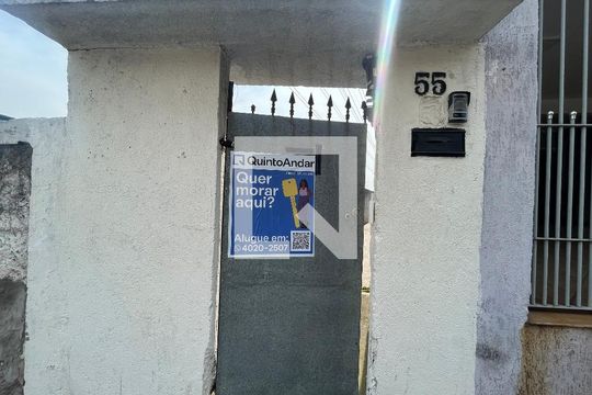 Fachada de kitnet/studio para alugar com 1 quarto, 28m² em Jardim Lisboa, São Paulo