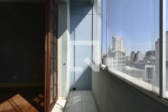 Varanda de apartamento para alugar com 2 quartos, 70m² em Campos Elíseos, São Paulo