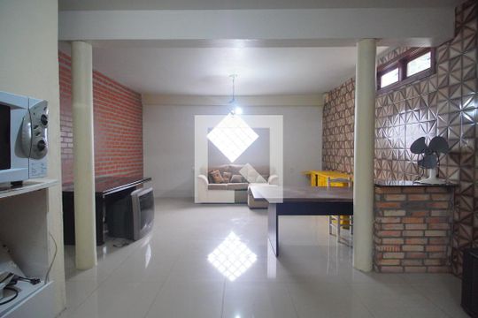 Cozinha  de casa para alugar com 2 quartos, 160m² em Rondônia, Novo Hamburgo