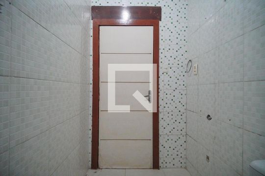 Banheiro de casa para alugar com 2 quartos, 160m² em Rondônia, Novo Hamburgo