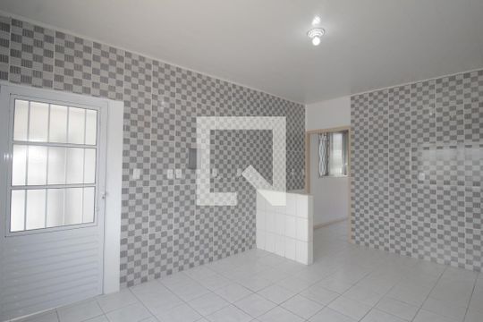 Cozinha e Área de Serviço de apartamento para alugar com 2 quartos, 76m² em Mathias Velho, Canoas