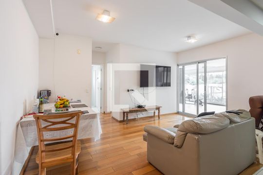 Sala de apartamento à venda com 2 quartos, 90m² em Pinheiros, São Paulo