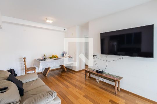 Sala de apartamento à venda com 2 quartos, 90m² em Pinheiros, São Paulo