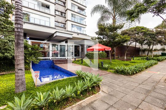 Fachada de apartamento à venda com 2 quartos, 90m² em Pinheiros, São Paulo