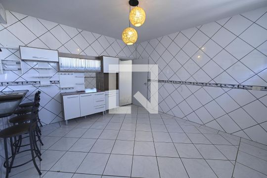 Cozinha de apartamento para alugar com 3 quartos, 115m² em Setor Central, Goiânia
