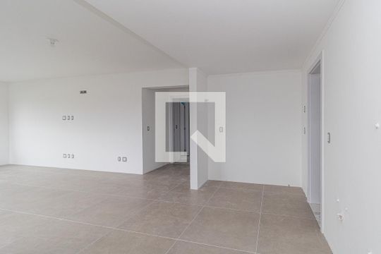 Cozinha e Área de Serviço de apartamento à venda com 3 quartos, 112m² em Auxiliadora, Porto Alegre