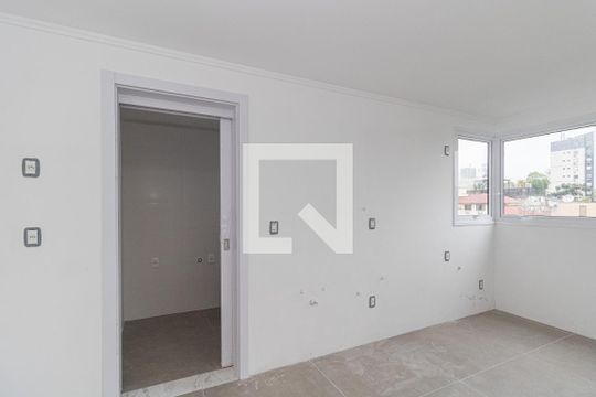 Cozinha e Área de Serviço de apartamento à venda com 3 quartos, 112m² em Auxiliadora, Porto Alegre