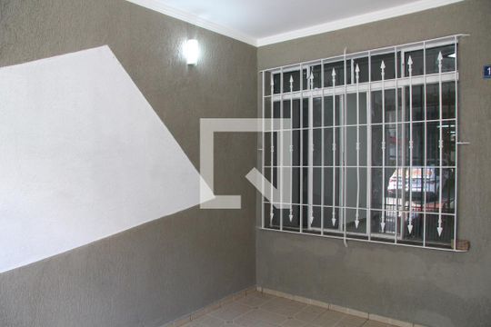 Garagem  de casa à venda com 2 quartos, 145m² em Vila Sorocabana, Guarulhos