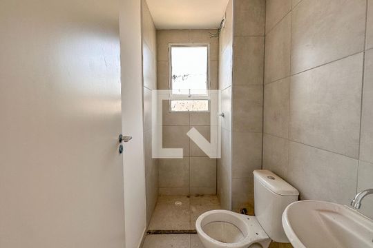 Banheiro de apartamento à venda com 2 quartos, 39m² em Várzea da Barra Funda, São Paulo