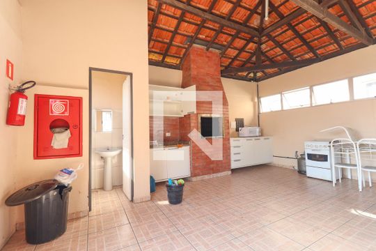Área comum - Salão de festas de apartamento para alugar com 2 quartos, 48m² em Campo Comprido, Curitiba