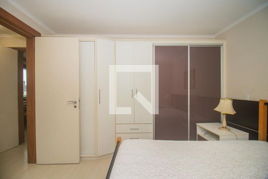 Quarto de apartamento para alugar com 1 quarto, 64m² em Bela Vista, Porto Alegre