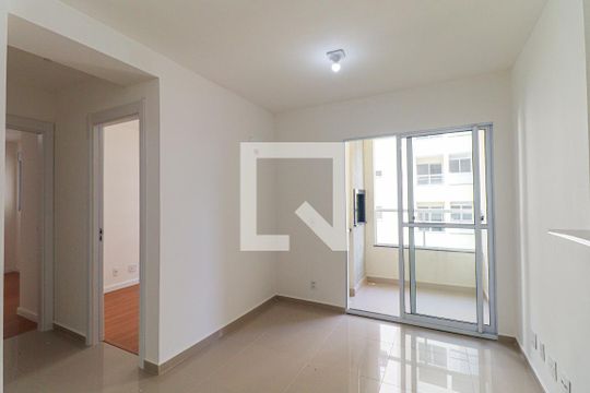 Sala de apartamento à venda com 2 quartos, 70m² em Seminário, Curitiba