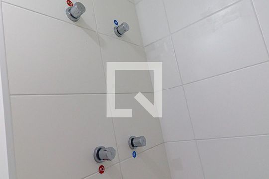 Banheiro Social de apartamento à venda com 2 quartos, 70m² em Seminário, Curitiba