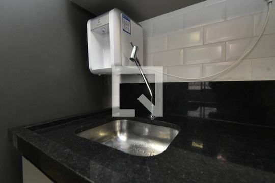 Cozinha de apartamento à venda com 2 quartos, 34m² em Bela Vista, São Paulo