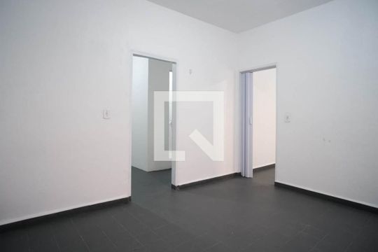 Casa para alugar com 1 quarto, 45m² em Parque Cisper, São Paulo